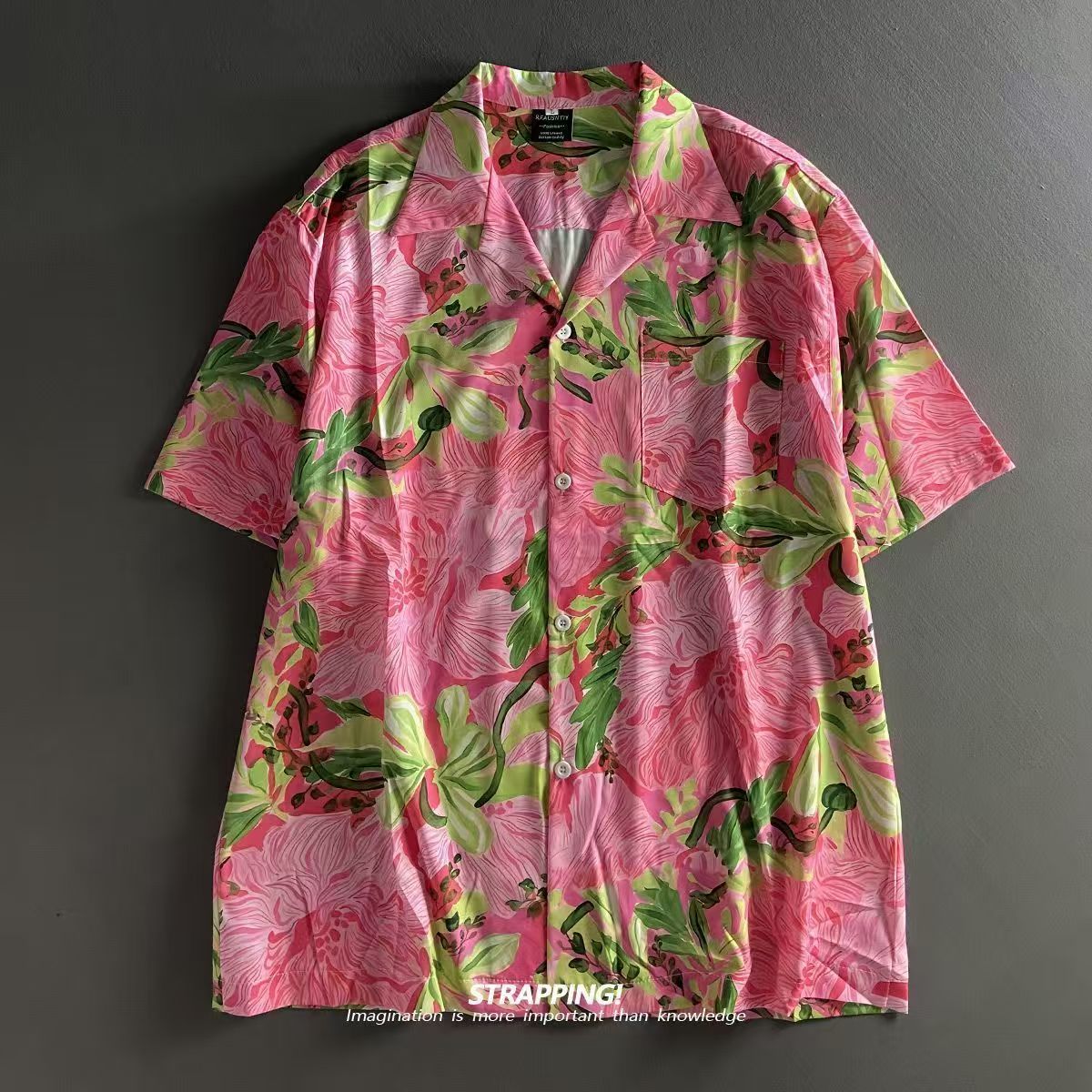Roze Graffiti Bloemen Cubaanse - Romper Floral Print recensie en prijs